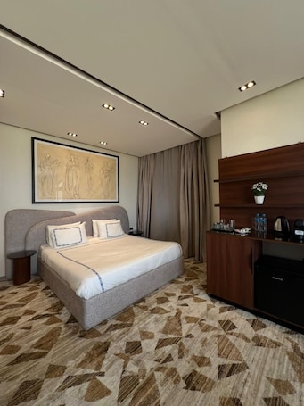 Premium Studio Suite. Lurette Hotel