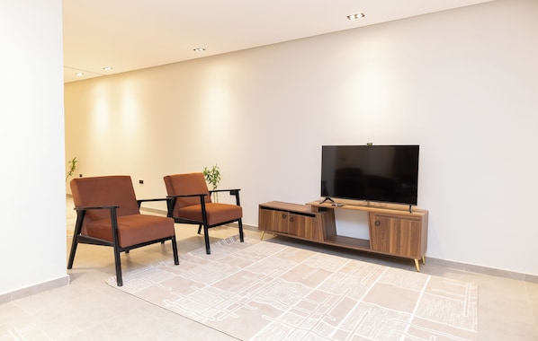 Interior - Lurette Hotel  (Yusuf as-Sidiq)