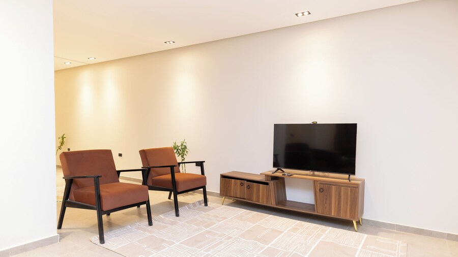 Lurette Hotel
