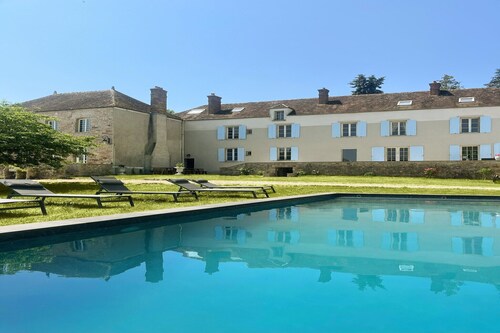 Grande propriété pour 20 avec piscine et jardin