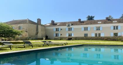 Grande propriété pour 20 avec piscine et jardin