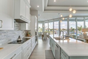 Fridge, microwave, stovetop, dishwasher - Luxe Canal-Front Getaway w/ Pool in Punta Gorda! (Punta Gorda)