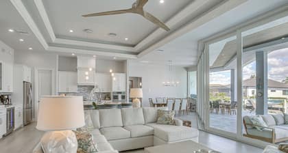 Luxe Canal-Front Getaway w/ Pool in Punta Gorda!