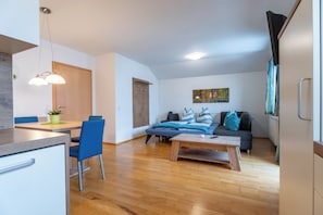 Comfort Apartment, Balcony, City View | Living area - Weitblick Appartements by we rent (Bad Hofgastein)