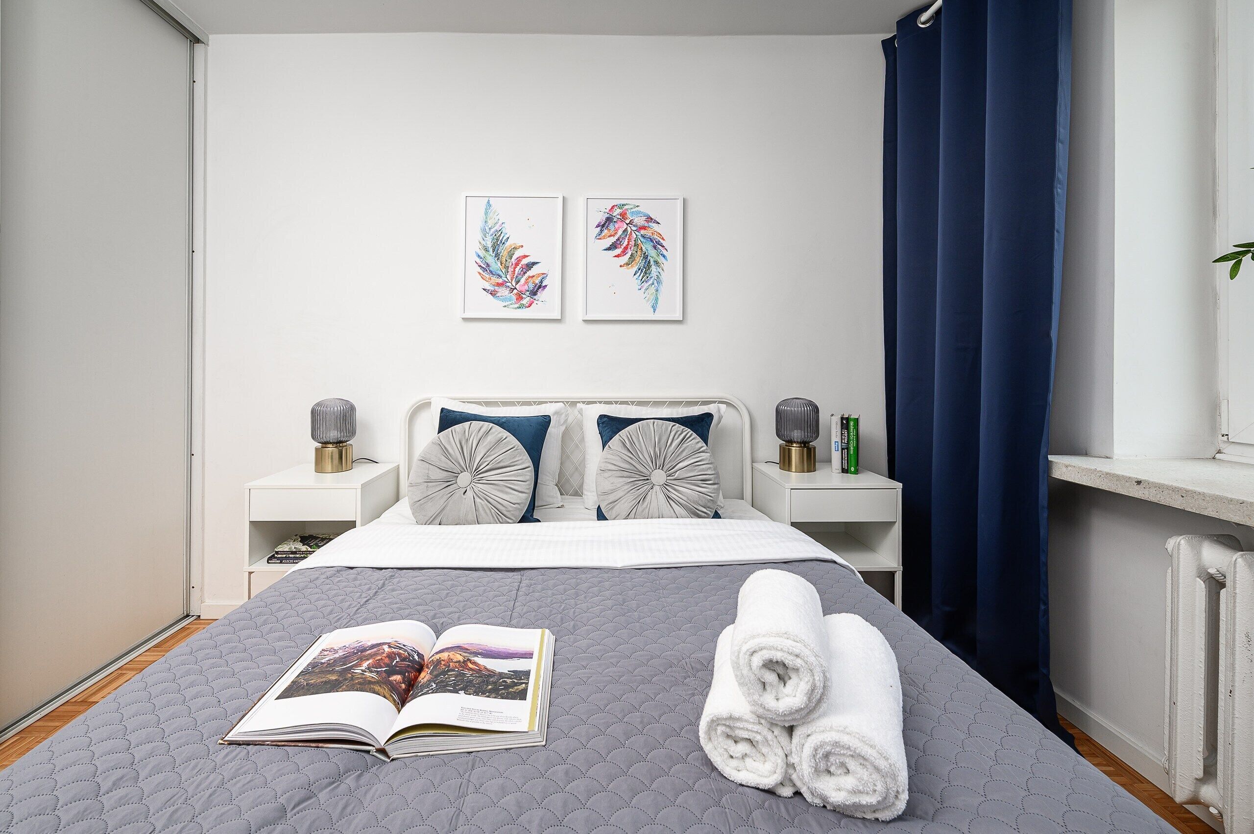 Classic Apartment, City View