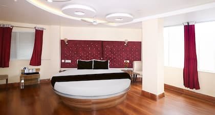 Super Townhouse Bank Plus Dhanbad