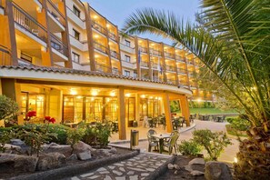Outdoor dining - Apartment in Tossa de Mar near Beach (Tossa de Mar)