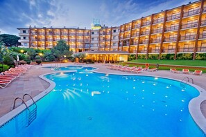 Pool - Apartment in Tossa de Mar near Beach (Tossa de Mar)