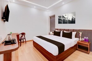 Room - Super Townhouse Oak FRI Dehradun (Dehradun)