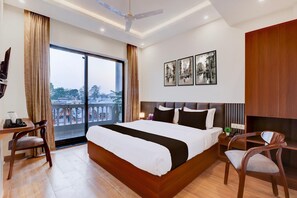Room - Super Townhouse Oak FRI Dehradun (Dehradun)