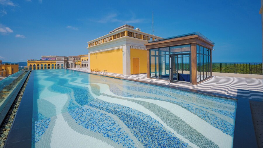 Pearl Vista Luxury Serviced Apartment Sea View & Fireworks View