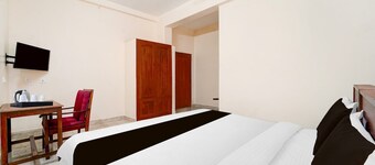 Super Hotel O Pathanamthitta