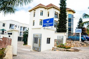 Exterior - LUCERNA KABGAYI HOTEL (Muhanga)