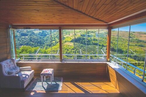 Zoa Villa - Farm House