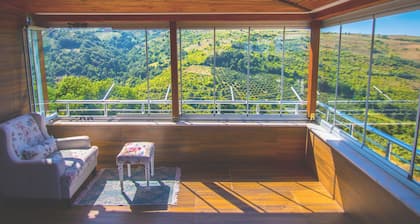 Zoa Villa - Farm House