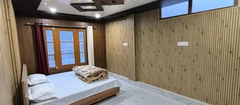 Omji Ashram- Sant Manas Bhushan Kharsali