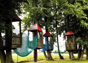 Property grounds - Dworek Dębówko Jadwiga Jeżewicz (Bartoszyce)