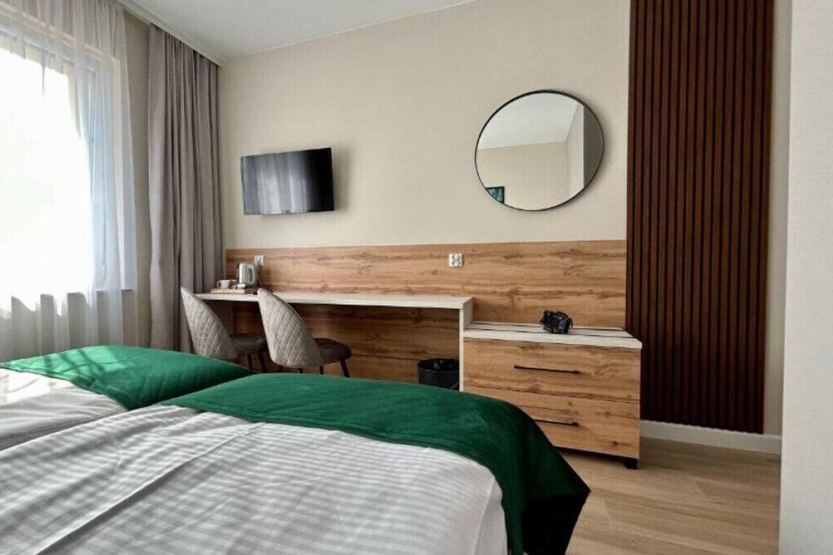 Double Room | Desk, free WiFi