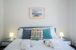 Room - Residence Casuzze with pool - Three-room apartment (Kaukana)