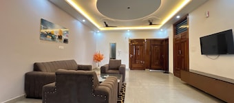 Stay smart at Book N Go HomeStay – Cozy vibes, great location & homely comfort
