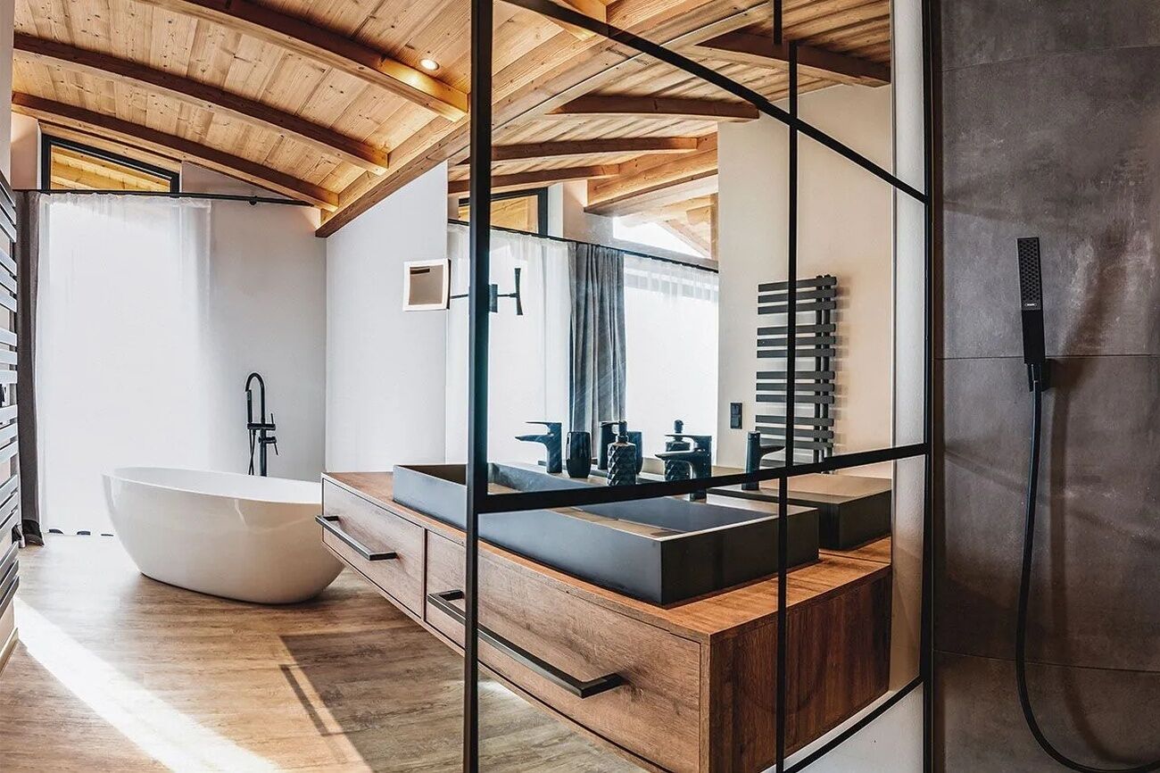 Superior Chalet, Mountain View | Bathroom