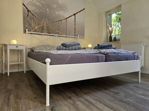 1 Schlafzimmer, Bügeleisen/Bügelbrett, WLAN