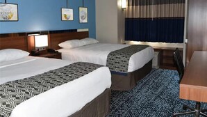 Unclassified image, 2 of 6, button - Sleep Inn & Suites Fond du Lac (Fond du Lac)