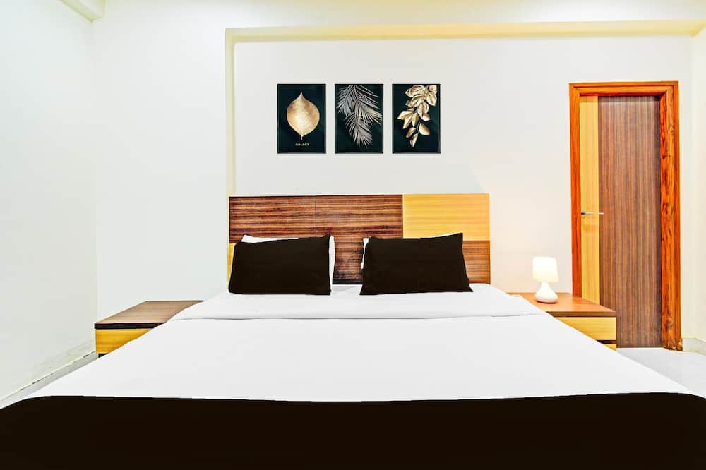 Deluxe With Twin Bed Rrr Inn