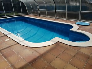 Pool - Very nice vacation home with a large pool (Balatonmáriafürdő)