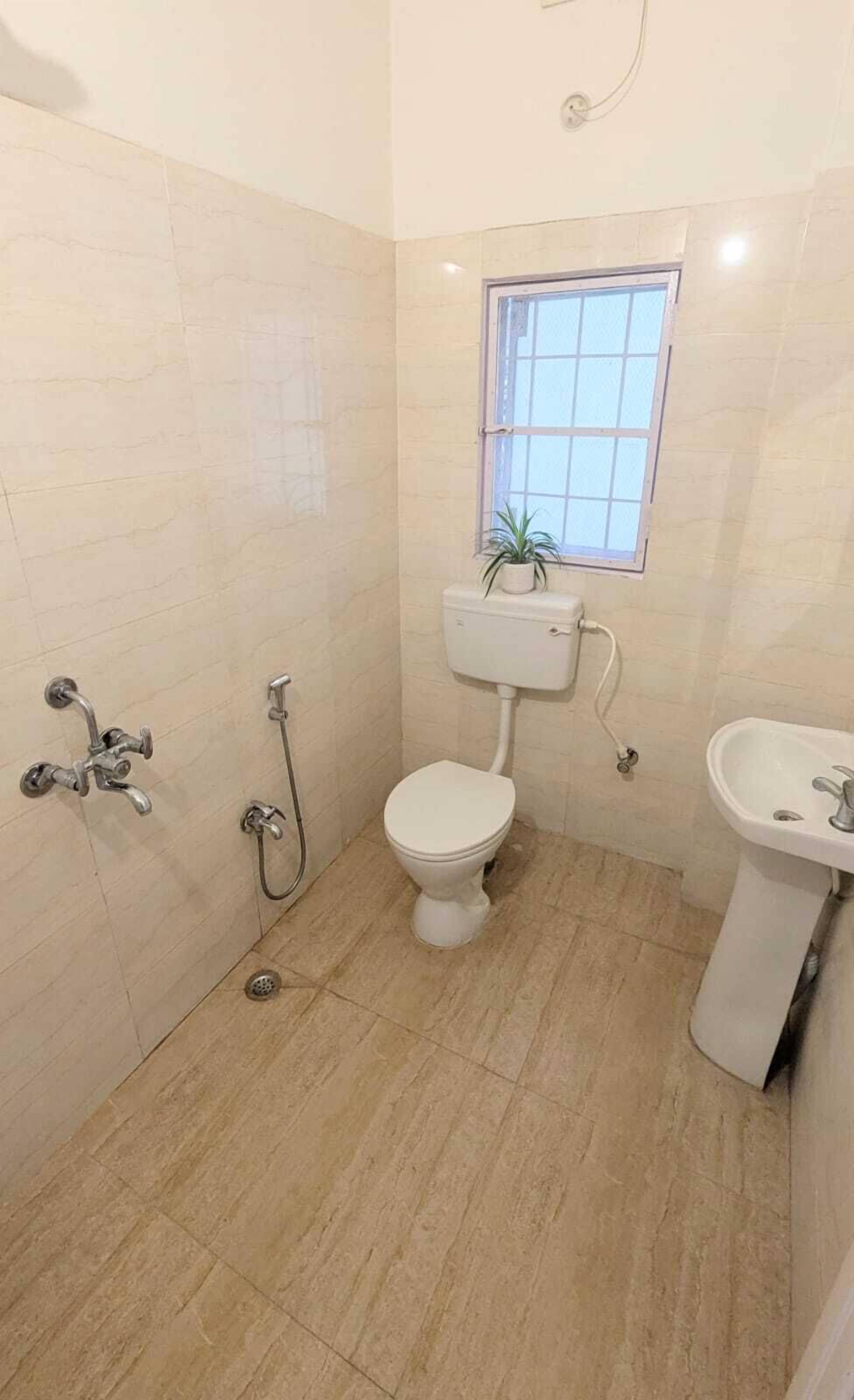 Superior Apartment | Bathroom