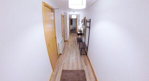 Interior - Inverness City Centre Apartment With elevator (Inverness)