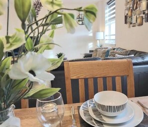 Interior - Inverness City Centre Apartment With elevator (Inverness)