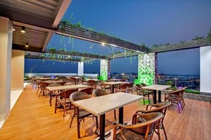 Outdoor dining - Royal Mark Hotel (Sylhet)