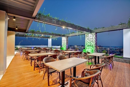 Rooftop terrace. Royal Mark Hotel