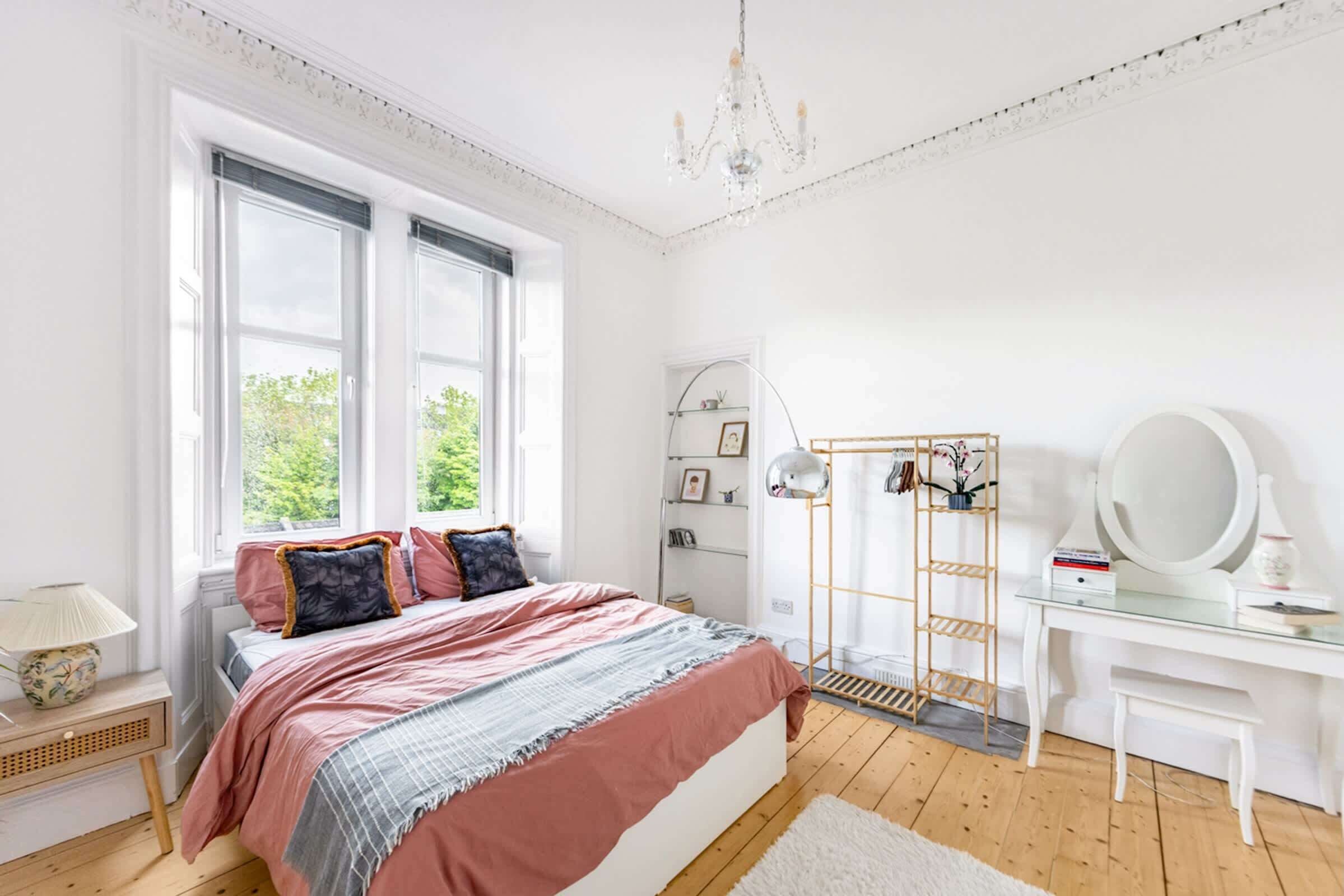 2 bedrooms, iron/ironing board, travel cot, free WiFi