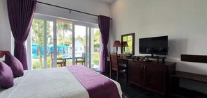 Familienbungalow, Gartenblick