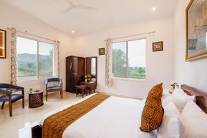 Standard Villa - Alaya stays Colonel Retreat 3 BHK  (Kundal Ubeshwarji)