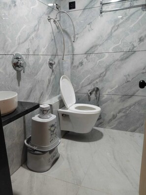 Bathroom - Hotel Grand CG (Ahmedabad)