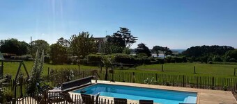 T3, Vue mer piscine et jacuzzi, Le Pouldu