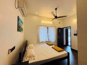 6 bedrooms, internet