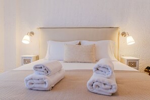 Iron/ironing board, WiFi, bed sheets - Amfitriti Seafront Apartment 3 by RentalsPro (Loutra Agias Paraskevis)
