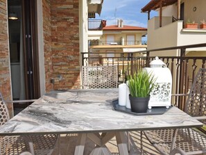Outdoor dining - Fibes Luxury Living 3 by RentalsPro - Mouries Halkidiki (Mouries)