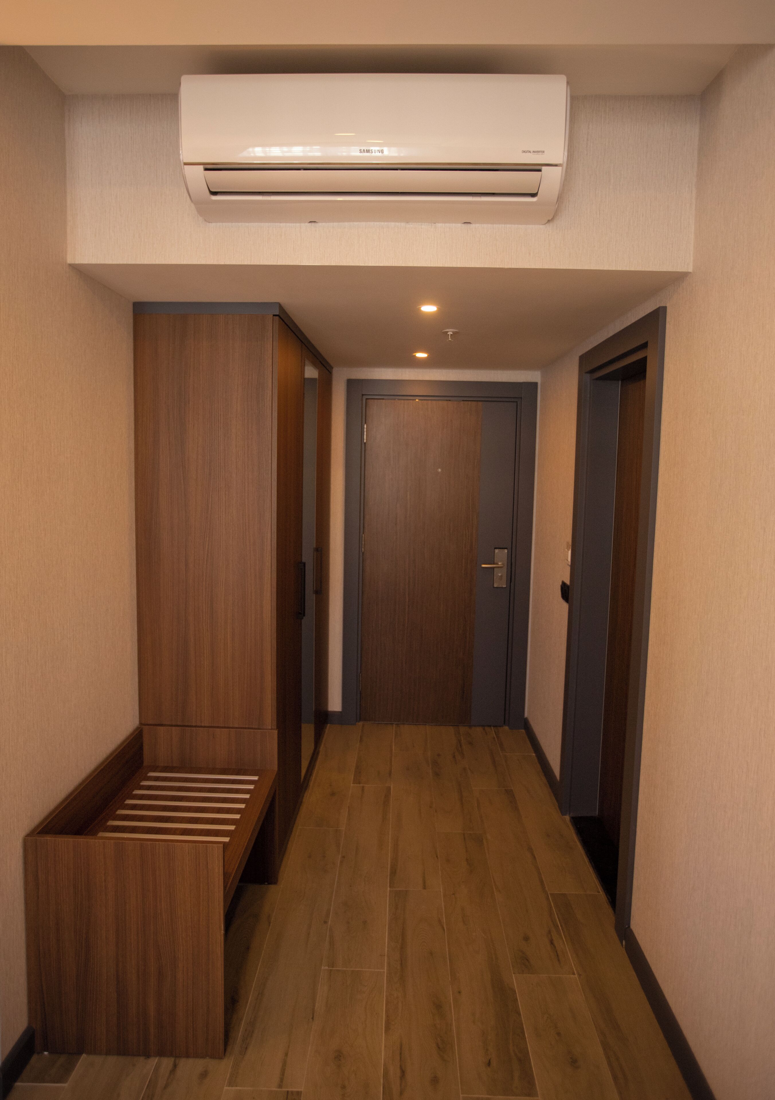 Deluxe-Doppelzimmer, Balkon, Stadtblick | Innenbereich