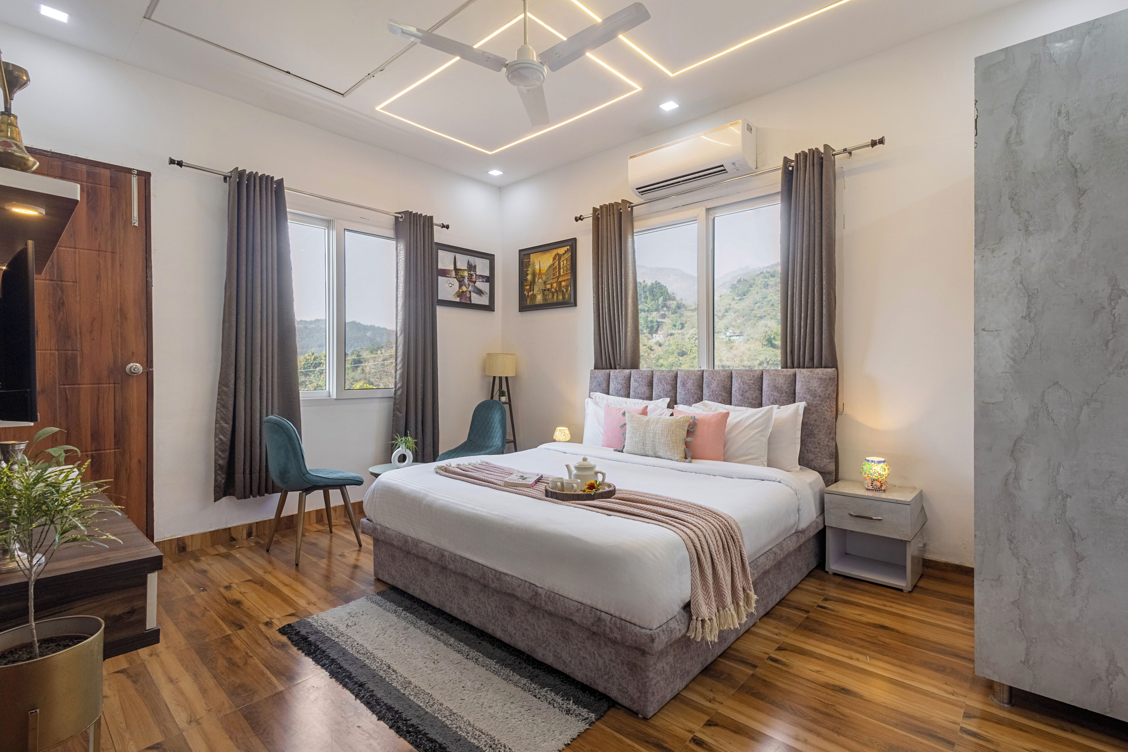 Deluxe Villa, Balcony, City View