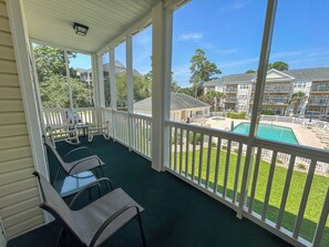 Outdoor pool - 3 bedroom 2 bath. Gated community.  Close walk to ocean. Ocean Keyes. (North Myrtle Beach)