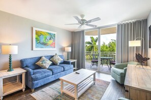 TV - Completely Renovated Condo with Pool, Hot Tub, & Private Patio - Free Parking (Key West)