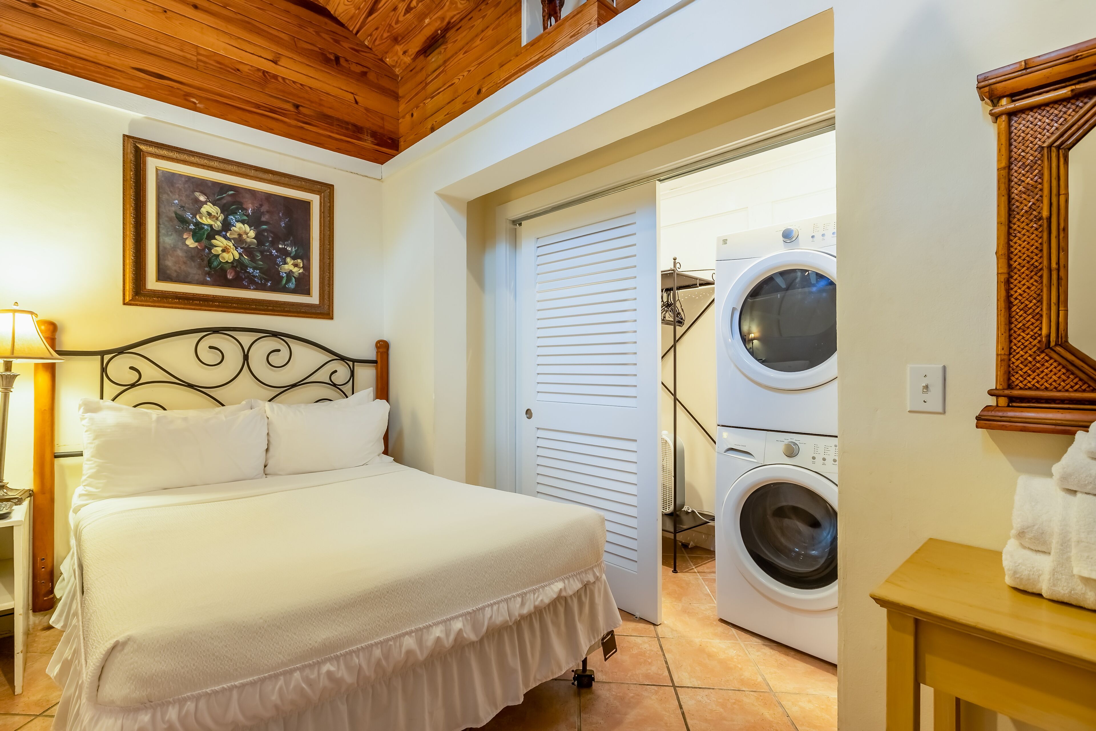 2 habitaciones, wifi gratis y ropa de cama 