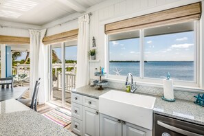 Fridge, microwave, oven, stovetop - Amazing waterfront home with private beach, dock, pool, WiFi & outdoor kitchen (Cudjoe Key)
