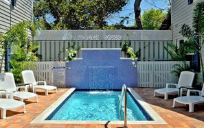 Pool - Cute Dog-friendly Tropical Condo with AC, WiFi, & Shared Pool - Snowbirds OK (Key West)
