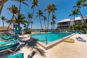 A heated pool - Historically located condo w/ocean views, pool, loft, AC & guest boat access (Layton)